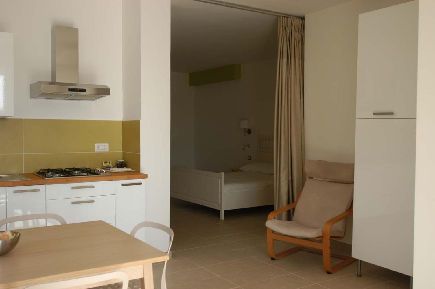 Hotel E Residence Il Faro أكيارولي المظهر الخارجي الصورة